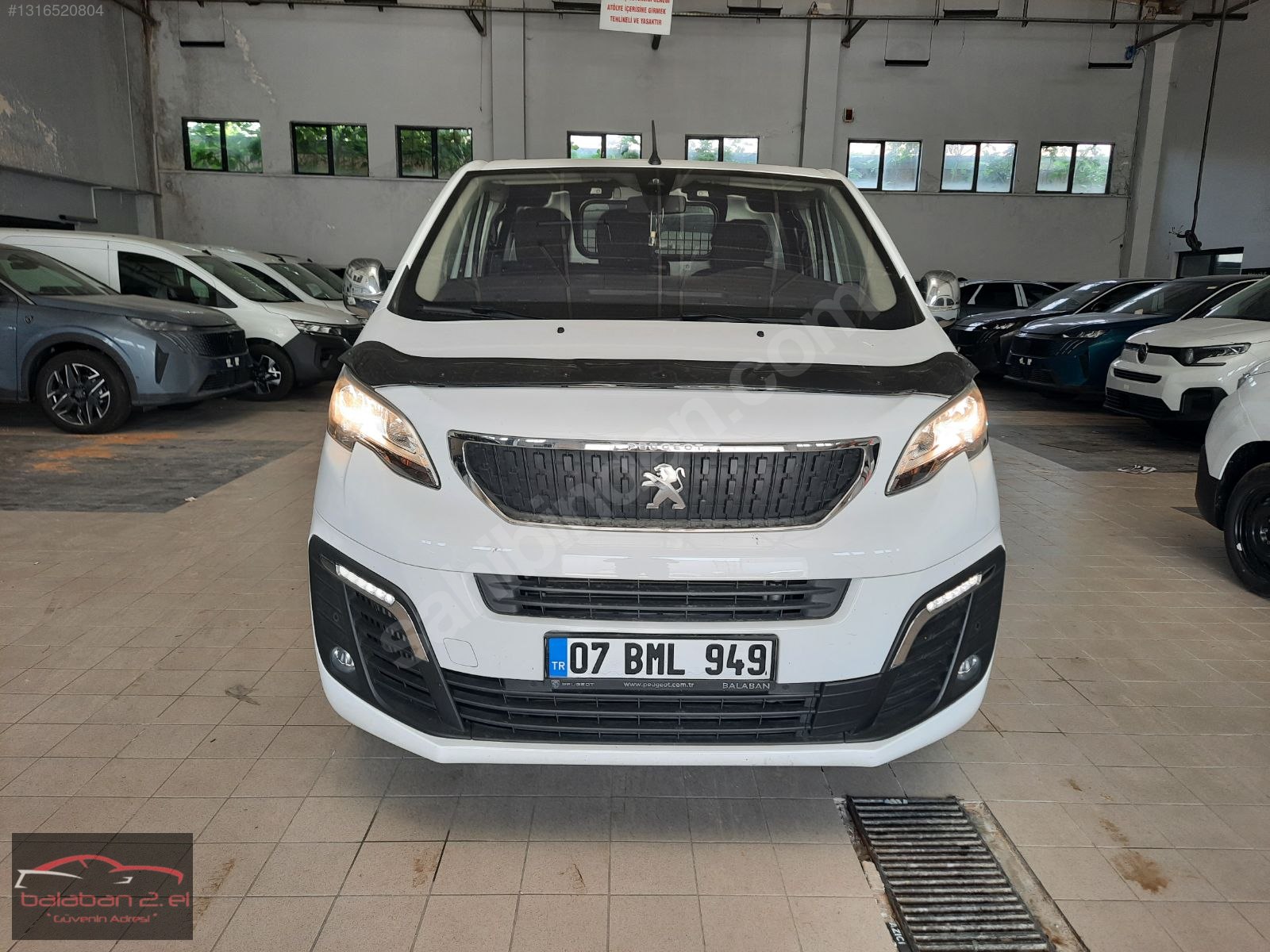 Peugeot Expert Van